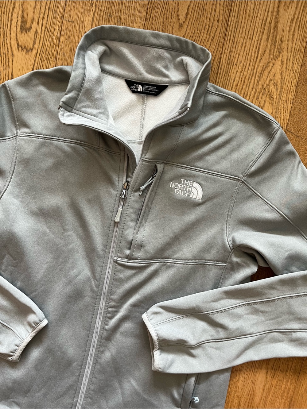 The North Face Apex Bionic Softshell Jacket Mens Small S Grey Full Zip Windproof